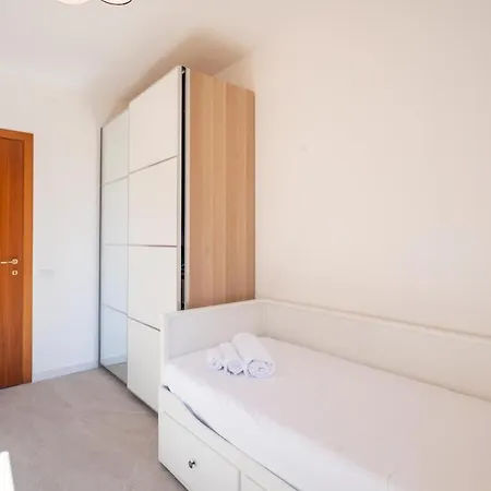 아파트 Tristani *