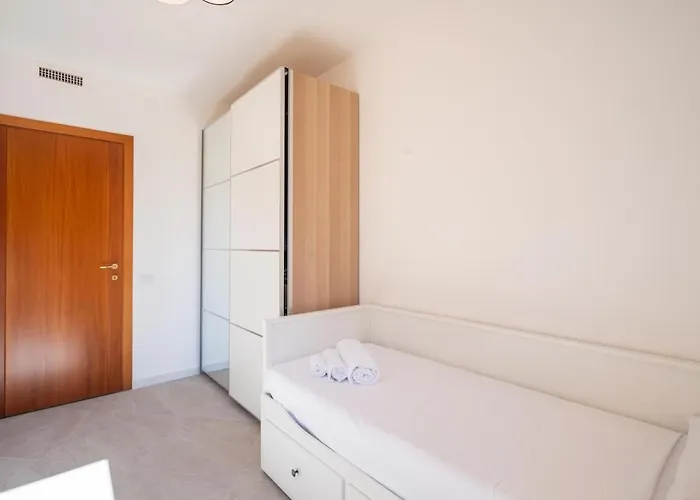 Apartament Tristani *
